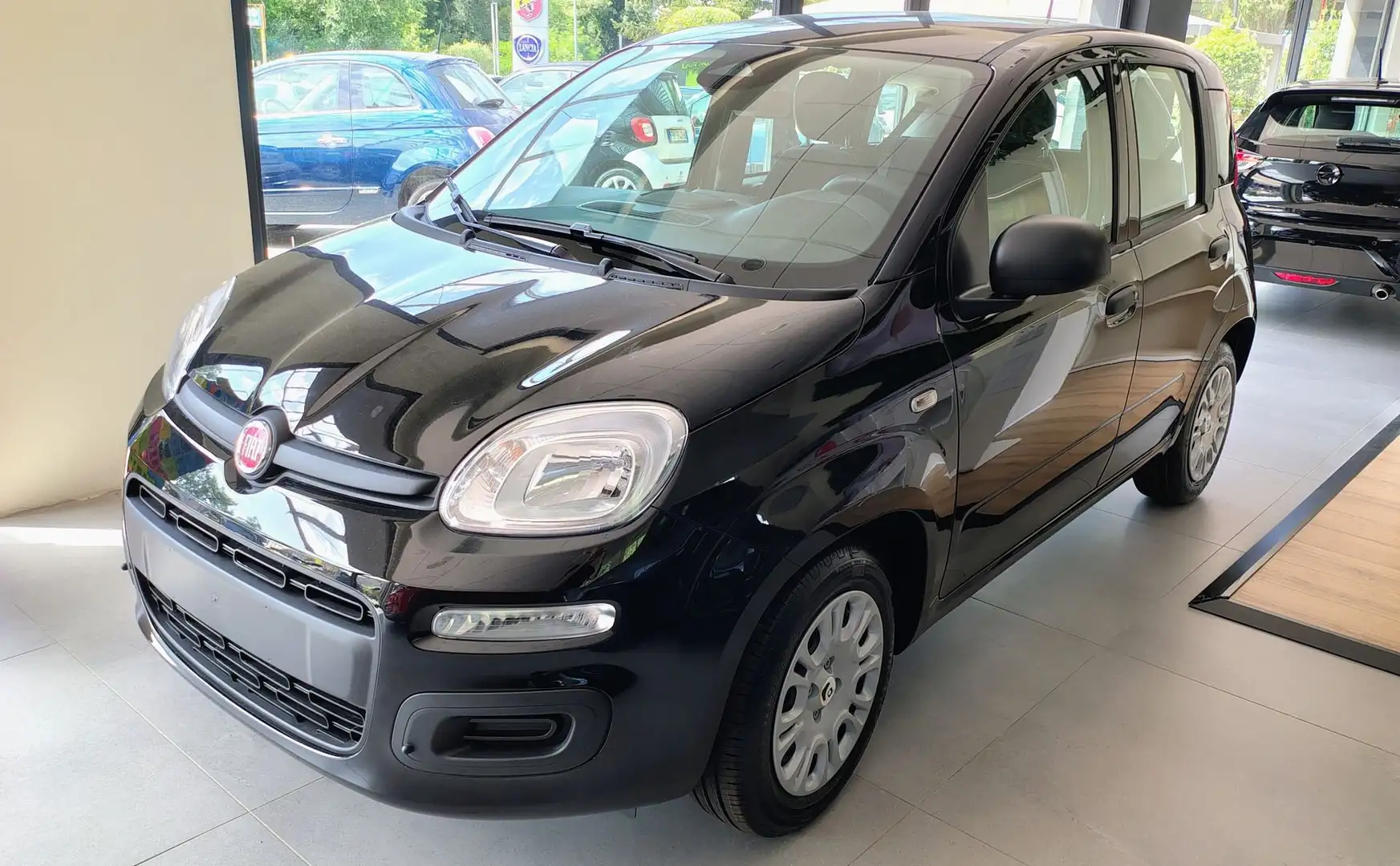 Fiat Panda Panda 1.0 FireFly S&S Hybrid Nero - 1