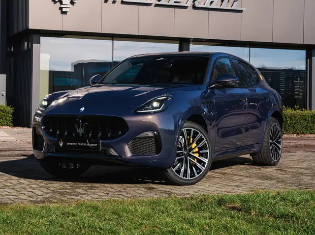 Maserati Grecale Blu Lumina (1/200) - 2.0 Turbo MHEV AWD