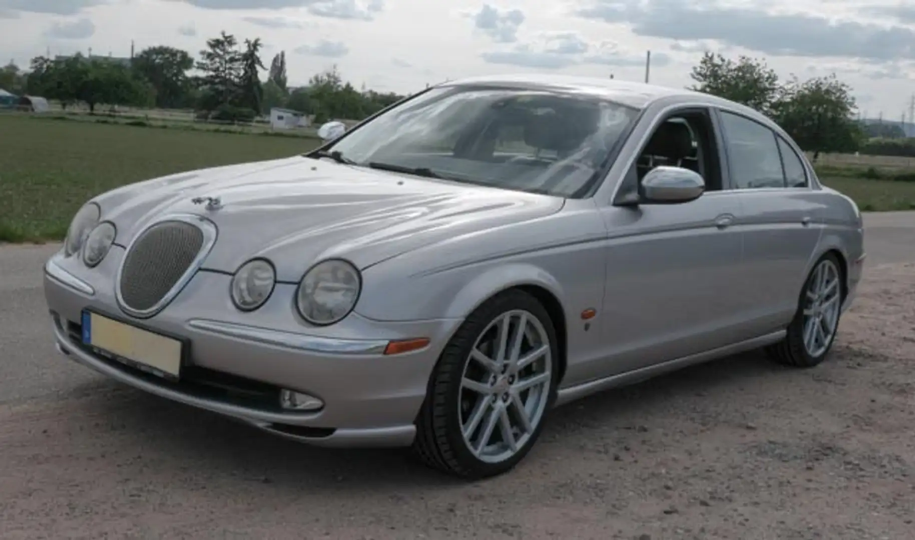Jaguar S-Type S-Type 2.5 V6 Executive Silber - 1