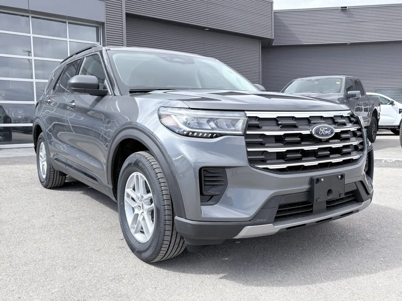 Ford Explorer снимка Ford Explorer
