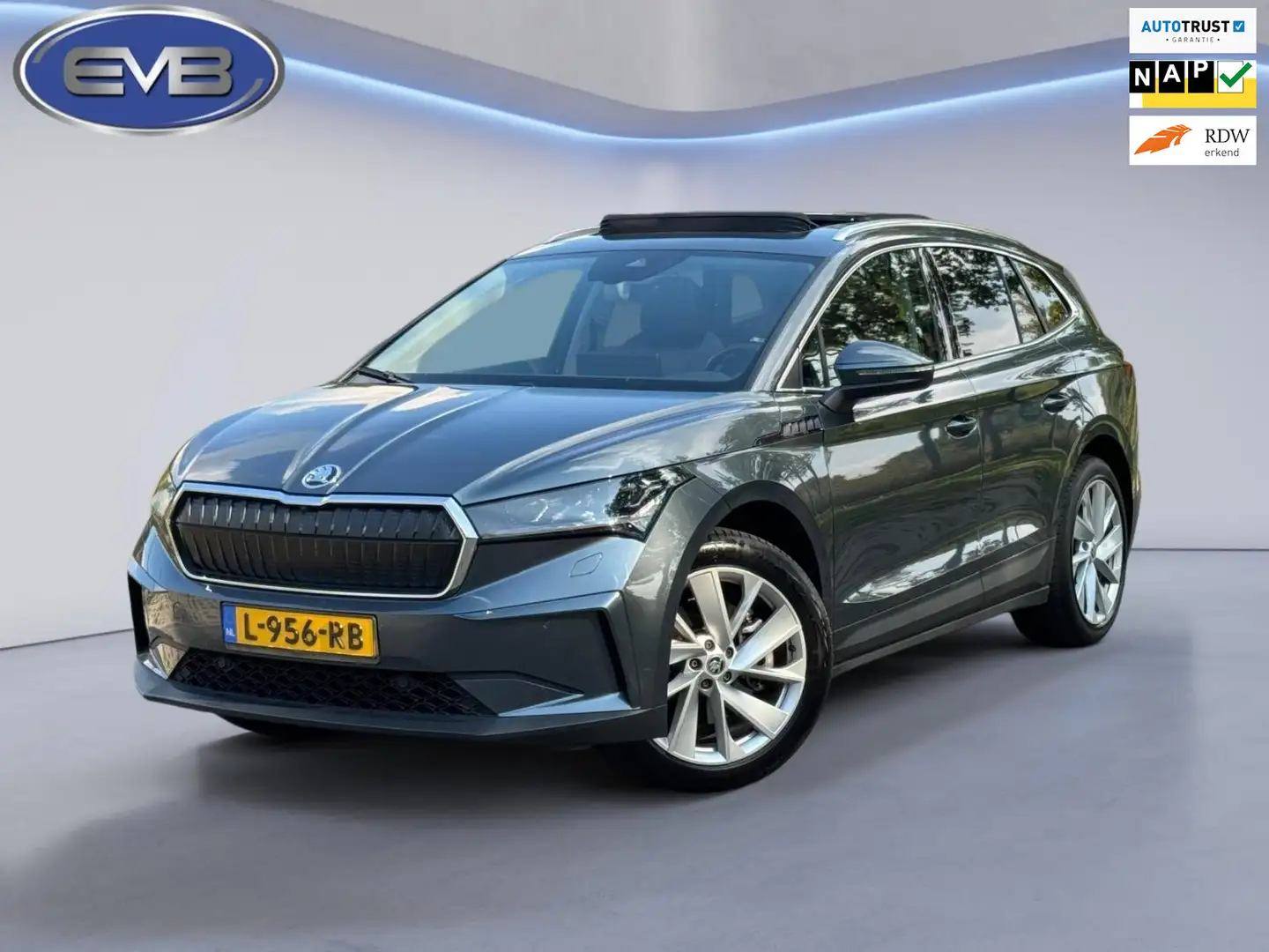 Skoda Enyaq iV 80, panoramadak, achteruitrijcamera, stoel-stuu Gris - 1