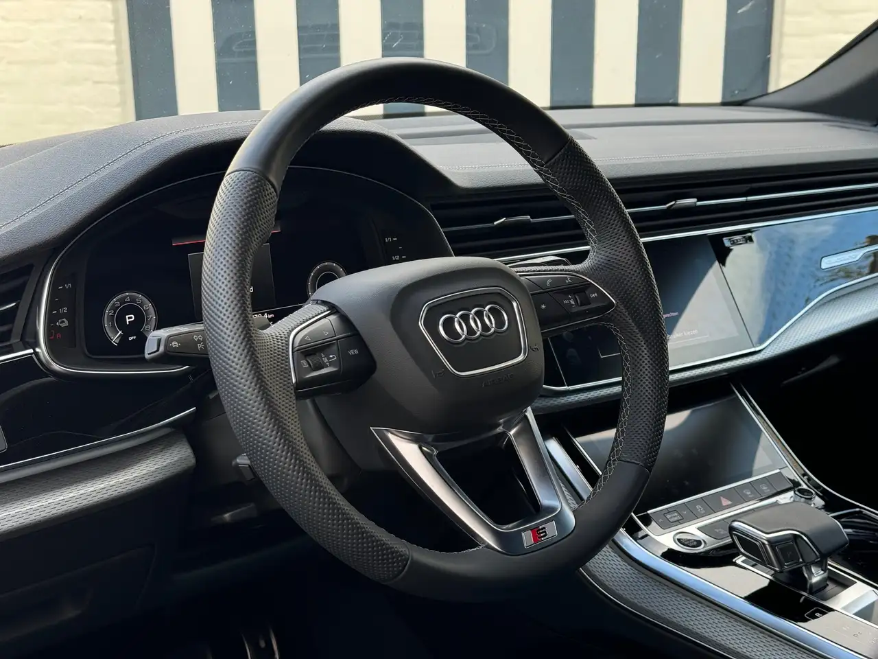 Audi Q8 60 TFSIe HYBRIDE / COMPETITION / CRUISE / CAMERA, миниатюра 13