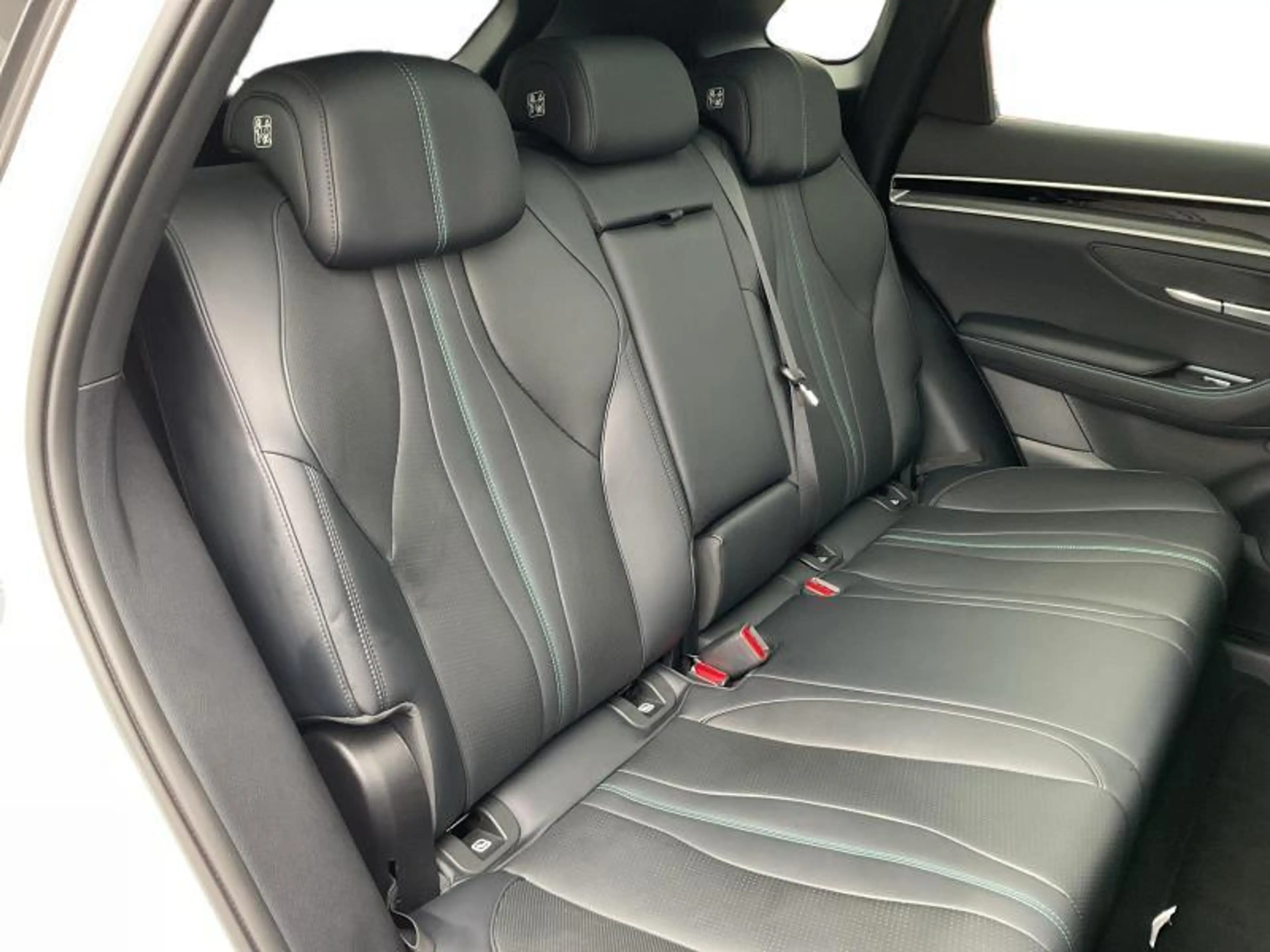 BYD Seal U Design — photo 12