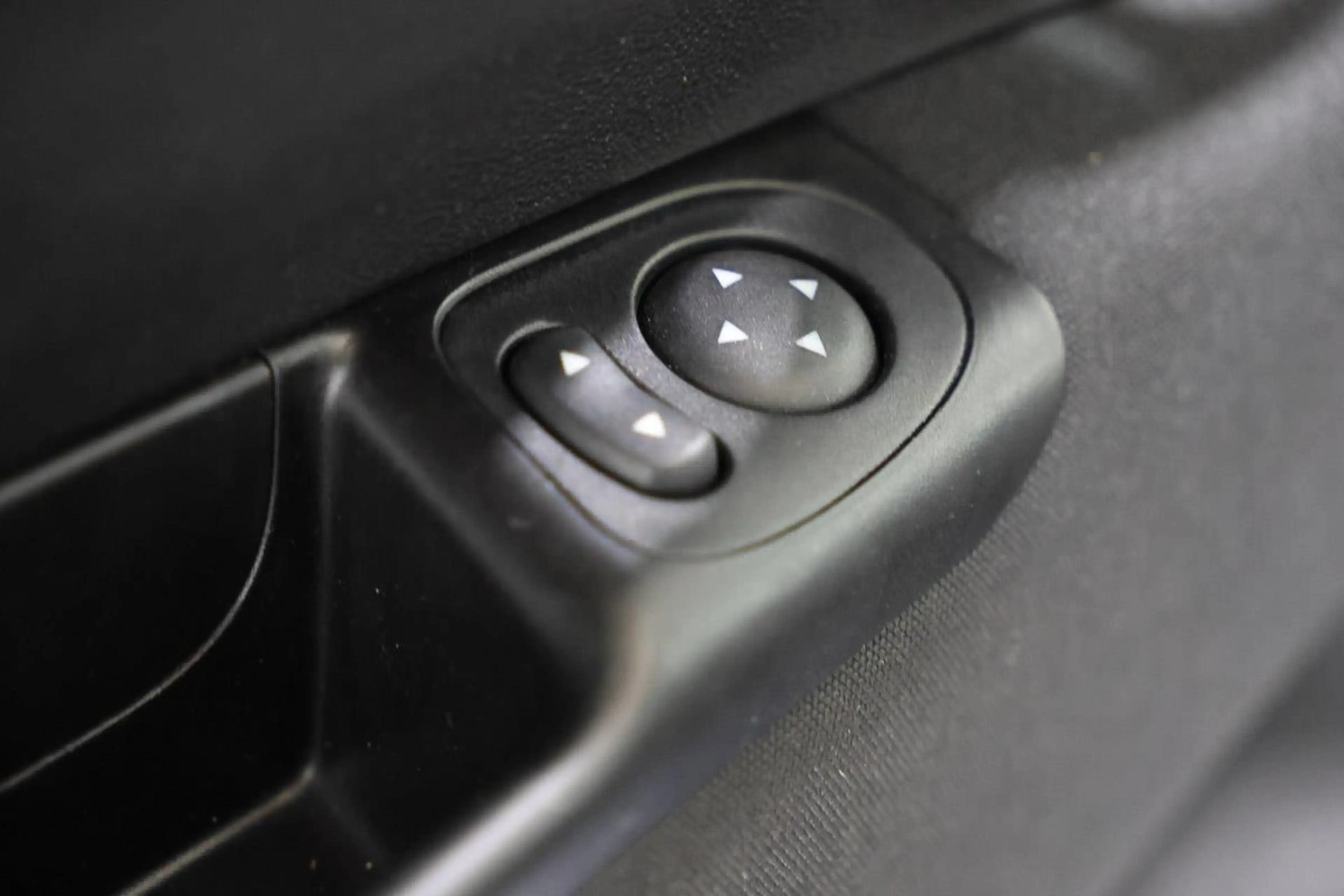Fiat 500 1.2 AUTOMATIQUE SEMI CUIR GPS REGU RADAR JA15 — photo 14