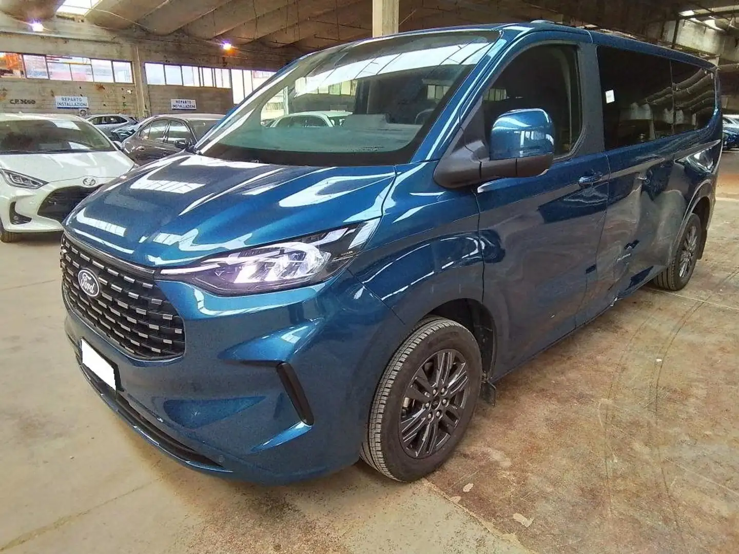 Ford Tourneo Custom 8 Posti L2 H1 Titanium 2.0 EcoBlue 136 CV Aut 8 M. Bleu - 1