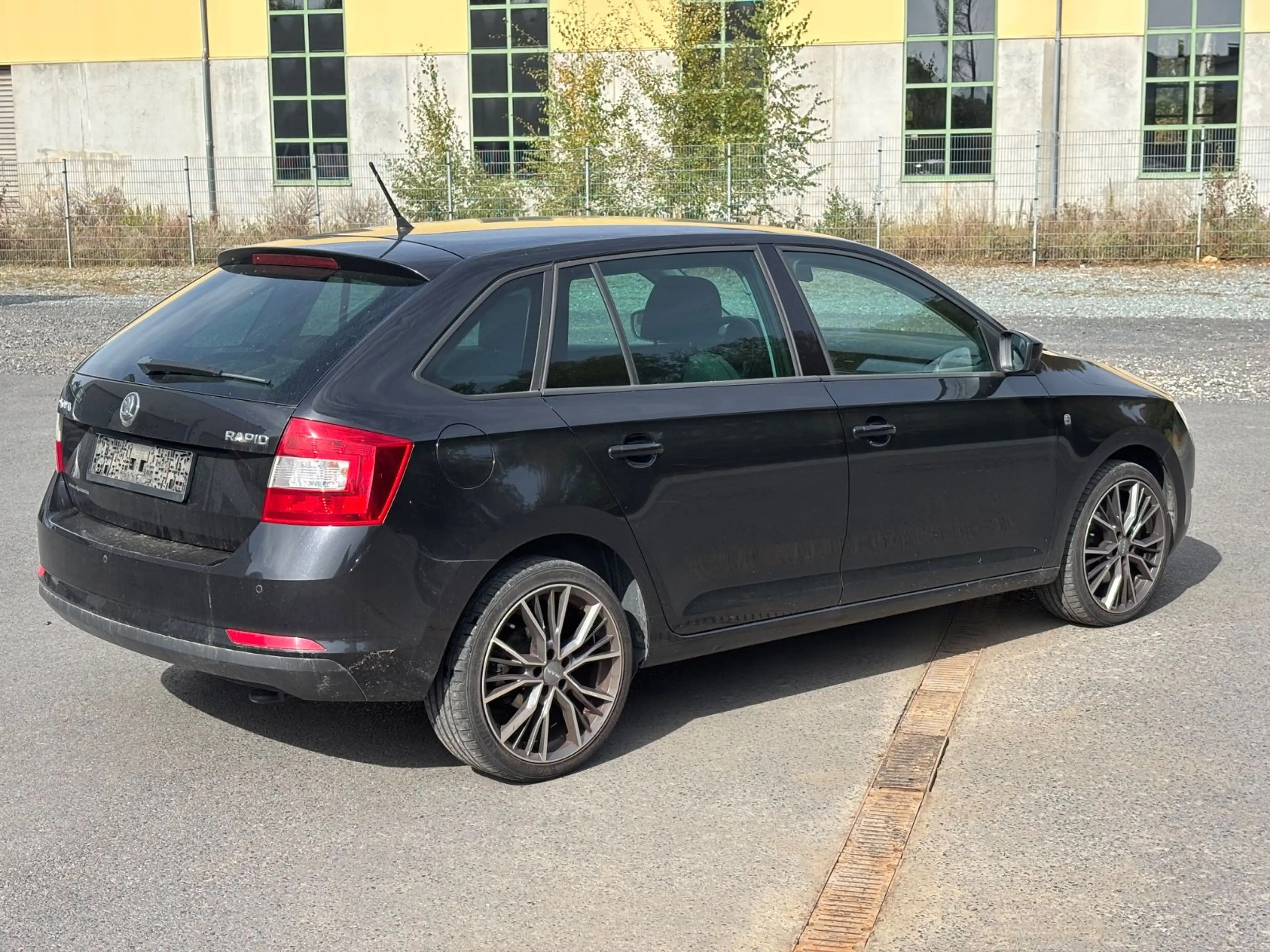 Skoda Rapid/Spaceback 1.2 TSI 105 PS Spaceback Ambition — photo 8