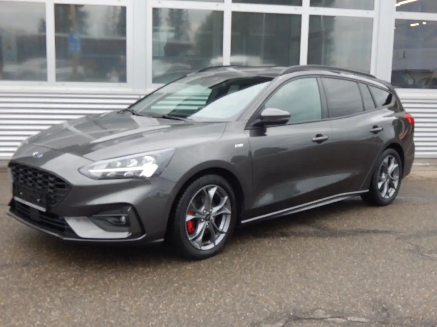 Ford Focus Turnier 1.0 EcoBoost Start-Stopp-System Aut. ST-LI Gris - 1