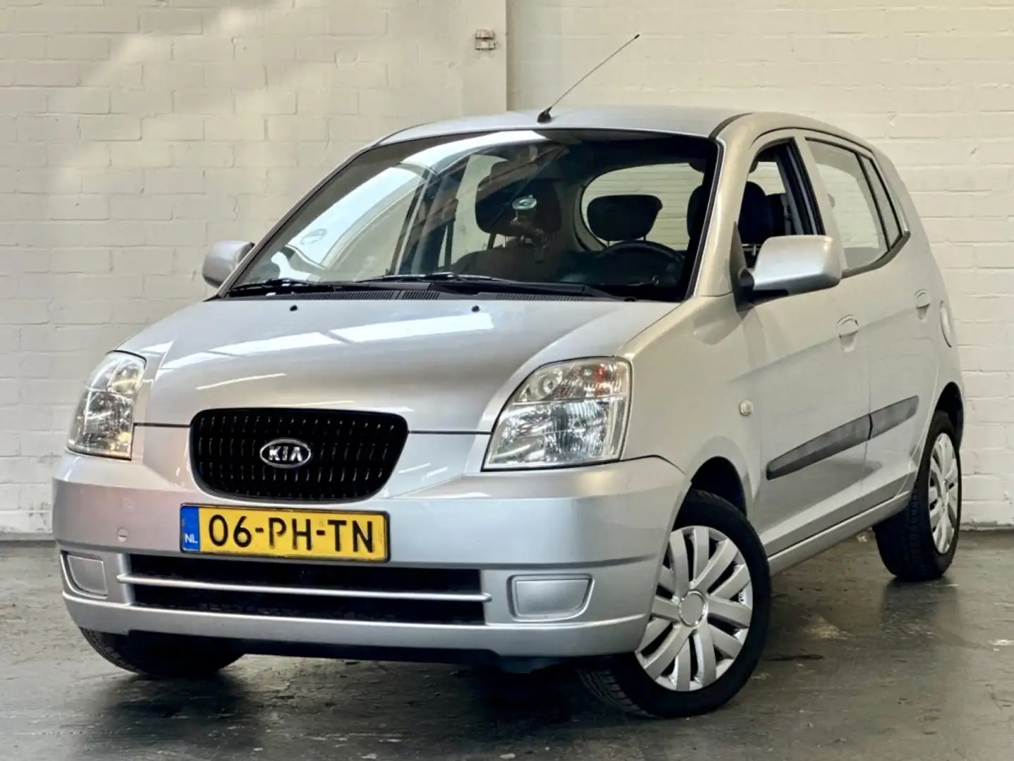 Kia Picanto 1.1 LXE |Airco |Nieuwe APK |Stuurbkr |NAP Grijs - 1
