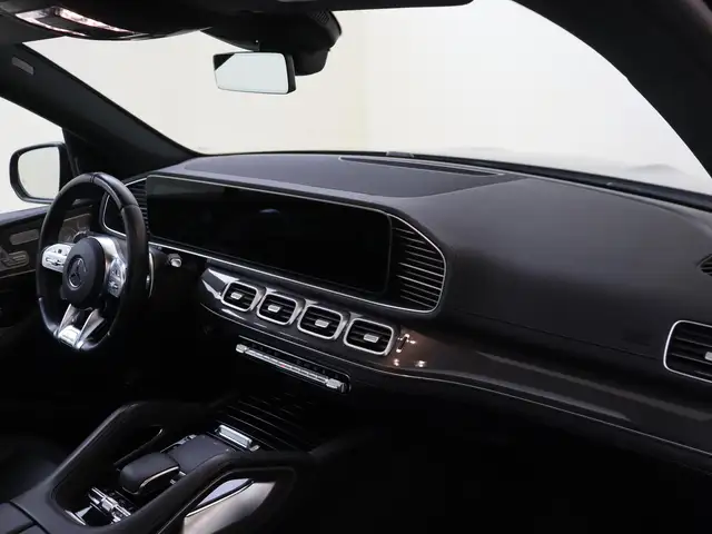 Mercedes-Benz Gle view 13