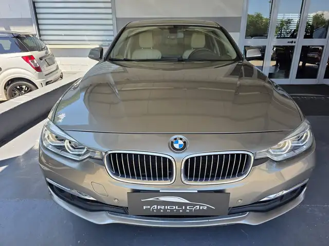 BMW 320 320d Touring xdrive Luxury auto
