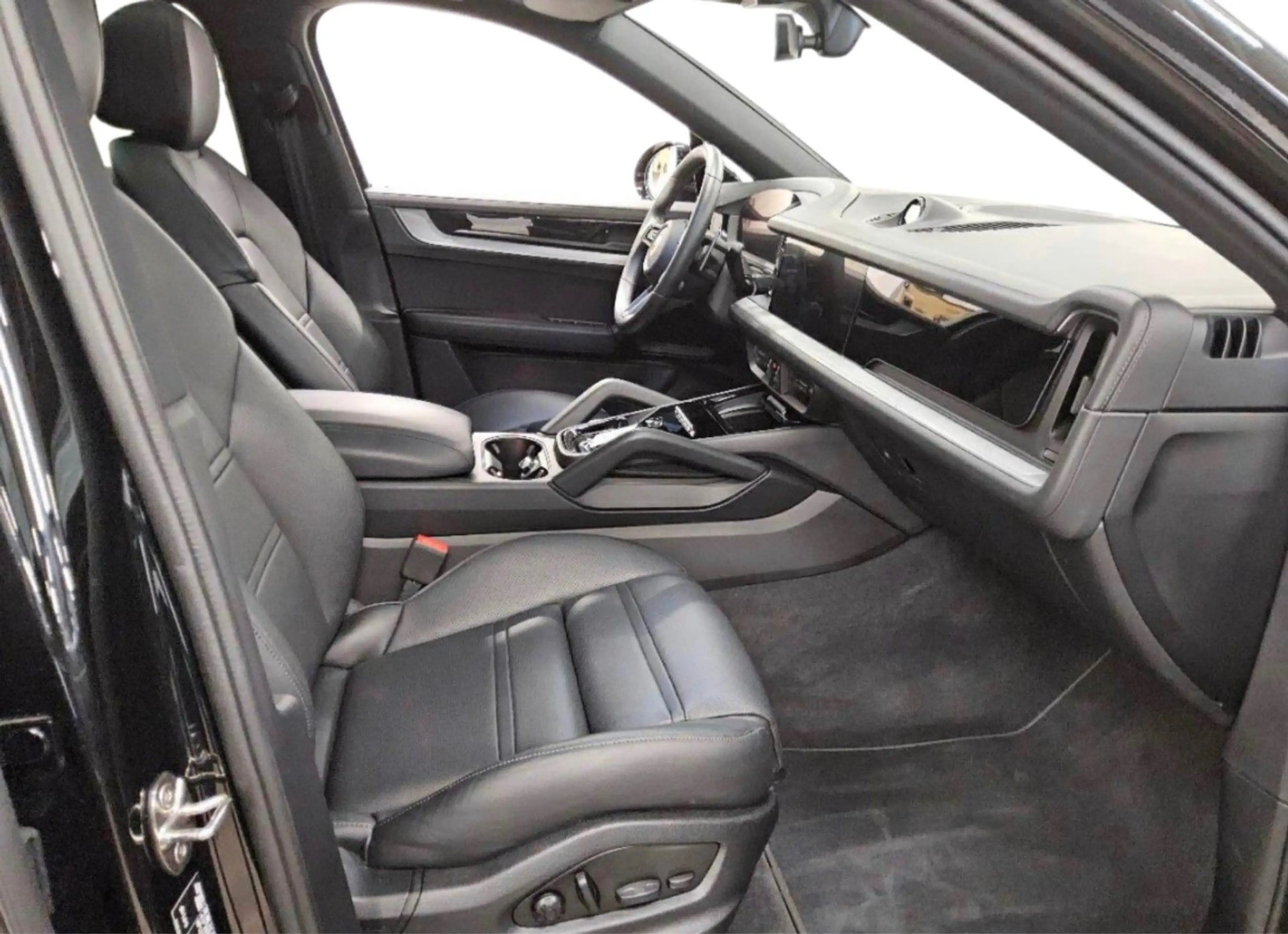 Porsche Cayenne Coupe SE-Hybrid*HAL*22"Alu*SportAbgas* — photo 6