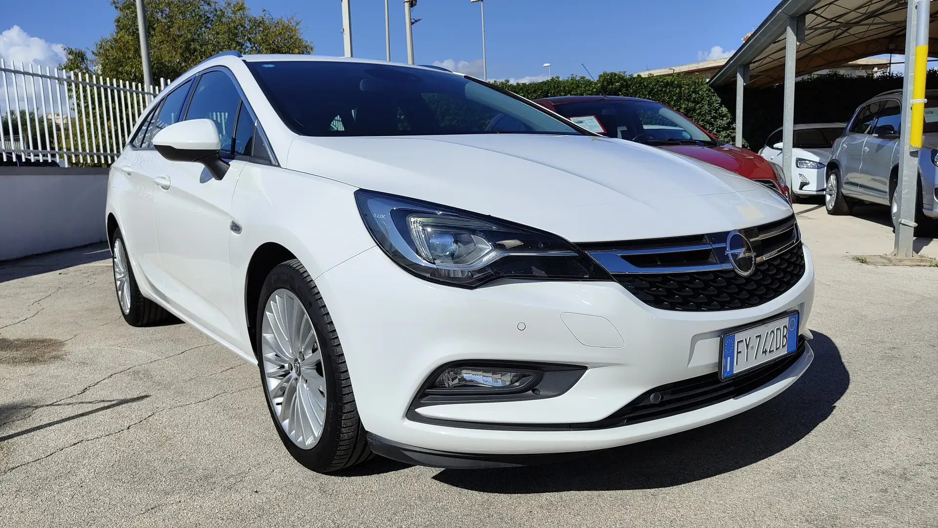 Opel Astra Sports Tourer 1.6 cdti Innovation  auto my18.5 Bianco - 2