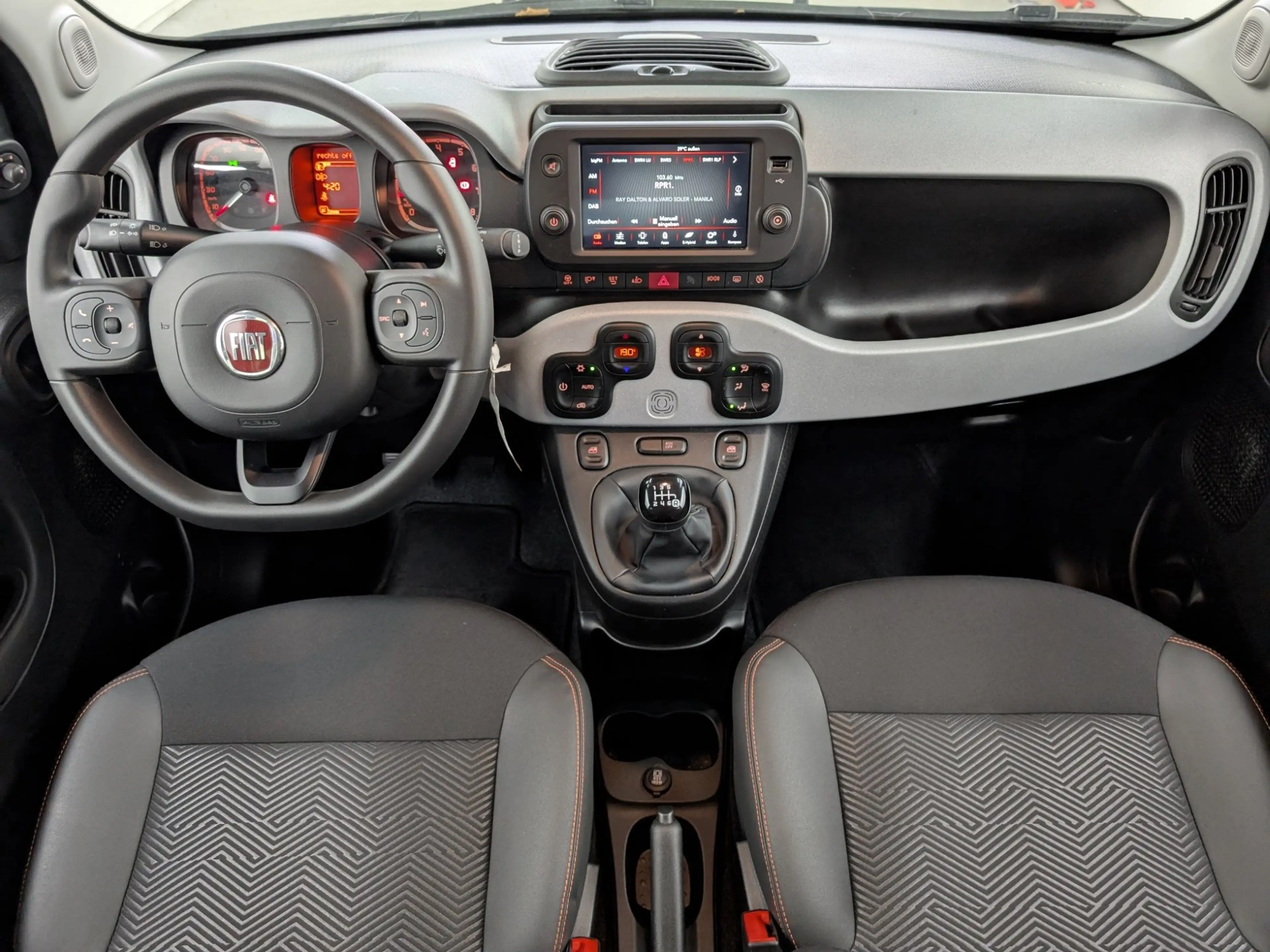 Fiat Panda 1.0 MHEV Garmin — photo 14