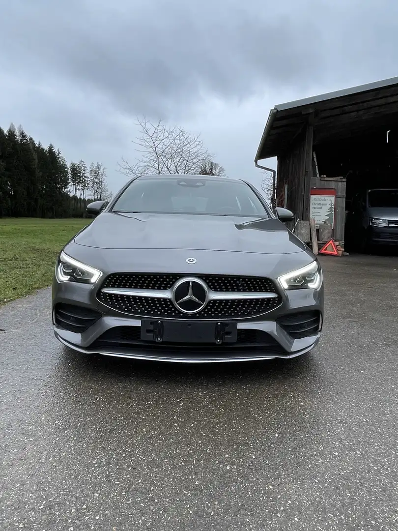 Mercedes-Benz CLA 200 d Shooting Brake 4MATIC Aut. - 2