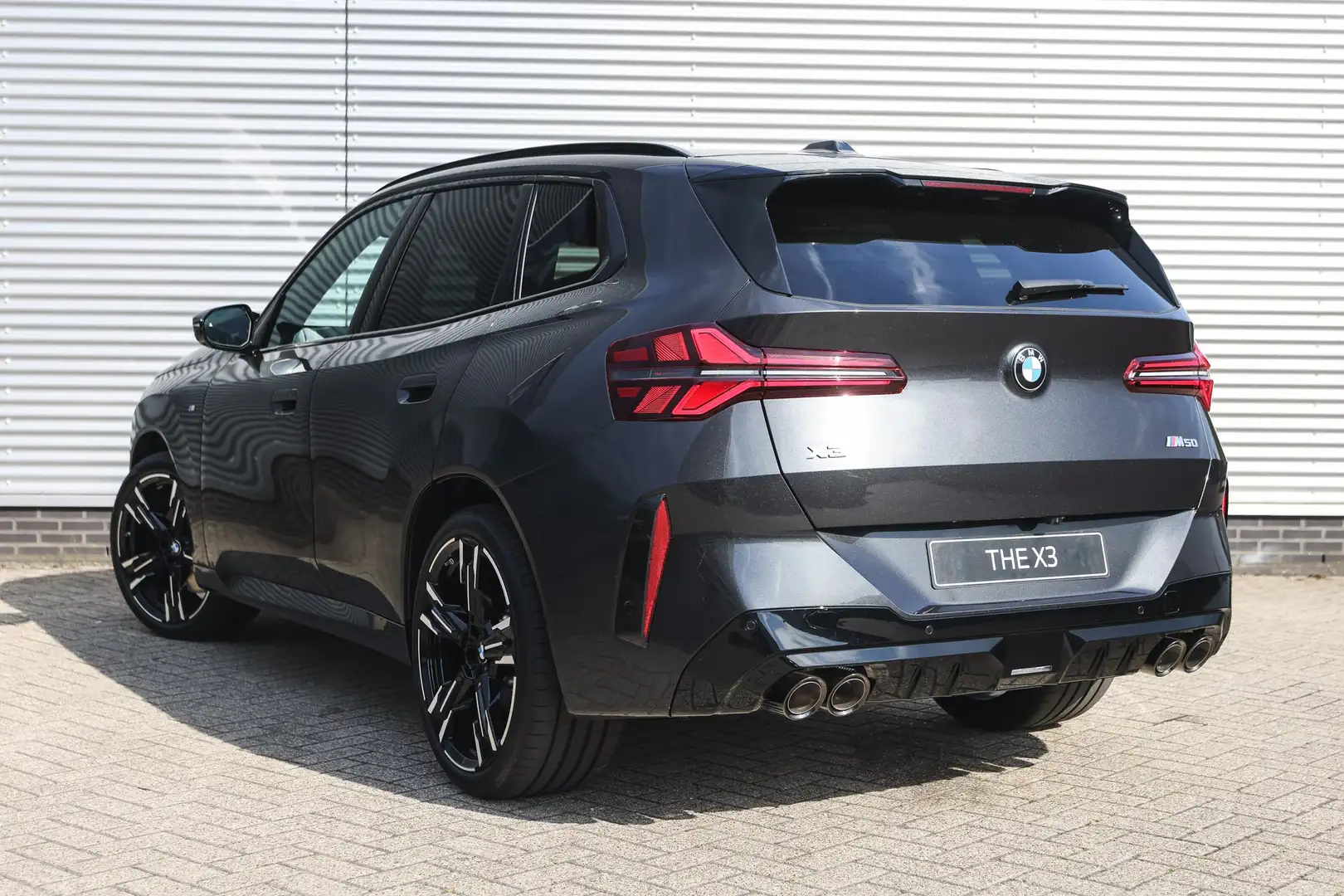 BMW X3 M50 xDrive Automaat / Panoramadak / Trekhaak / Spo Grau - 2