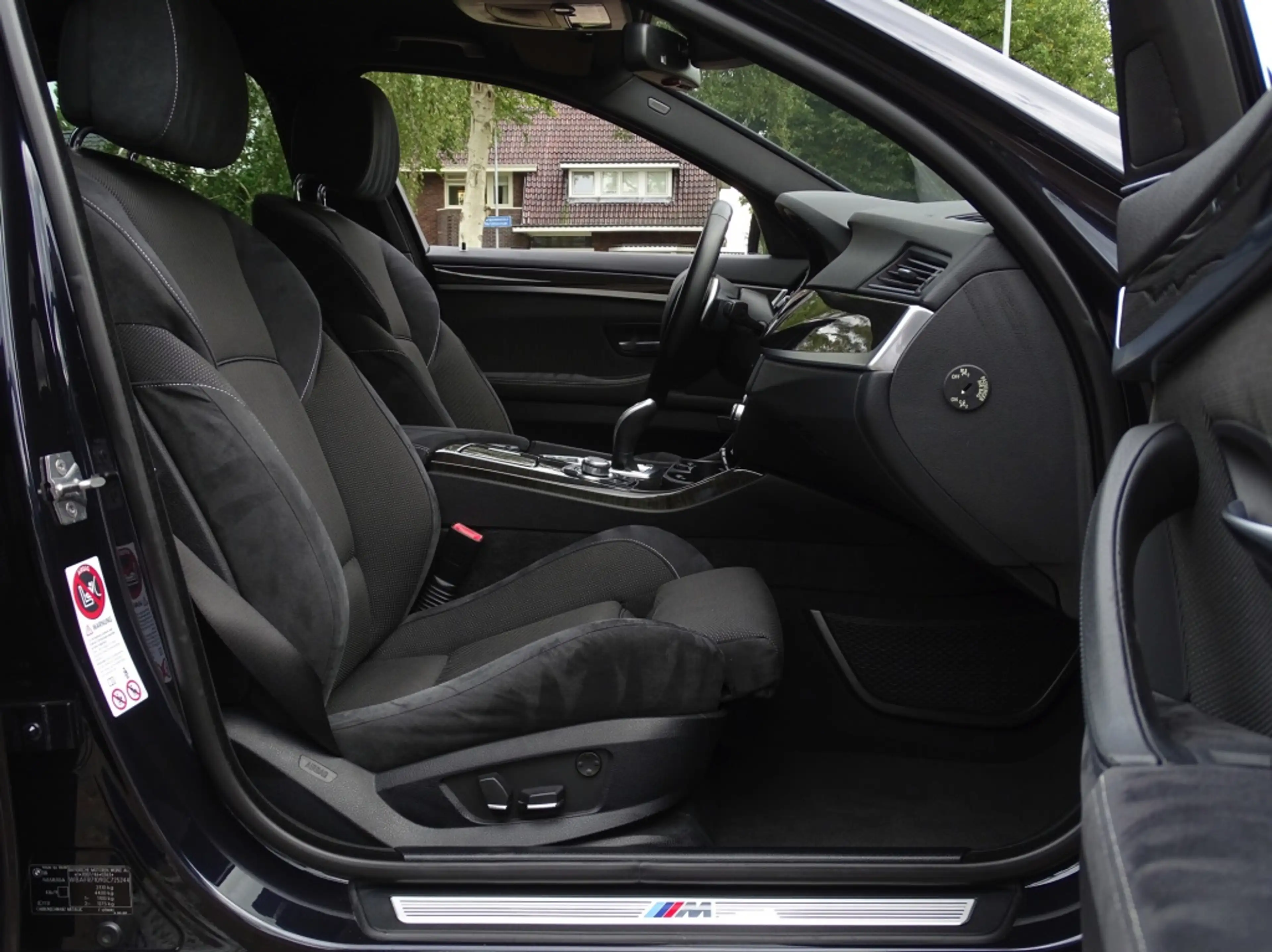 BMW 535 5-serie 535i TwinTurbo 306PK / Executive / M Sport — photo 13