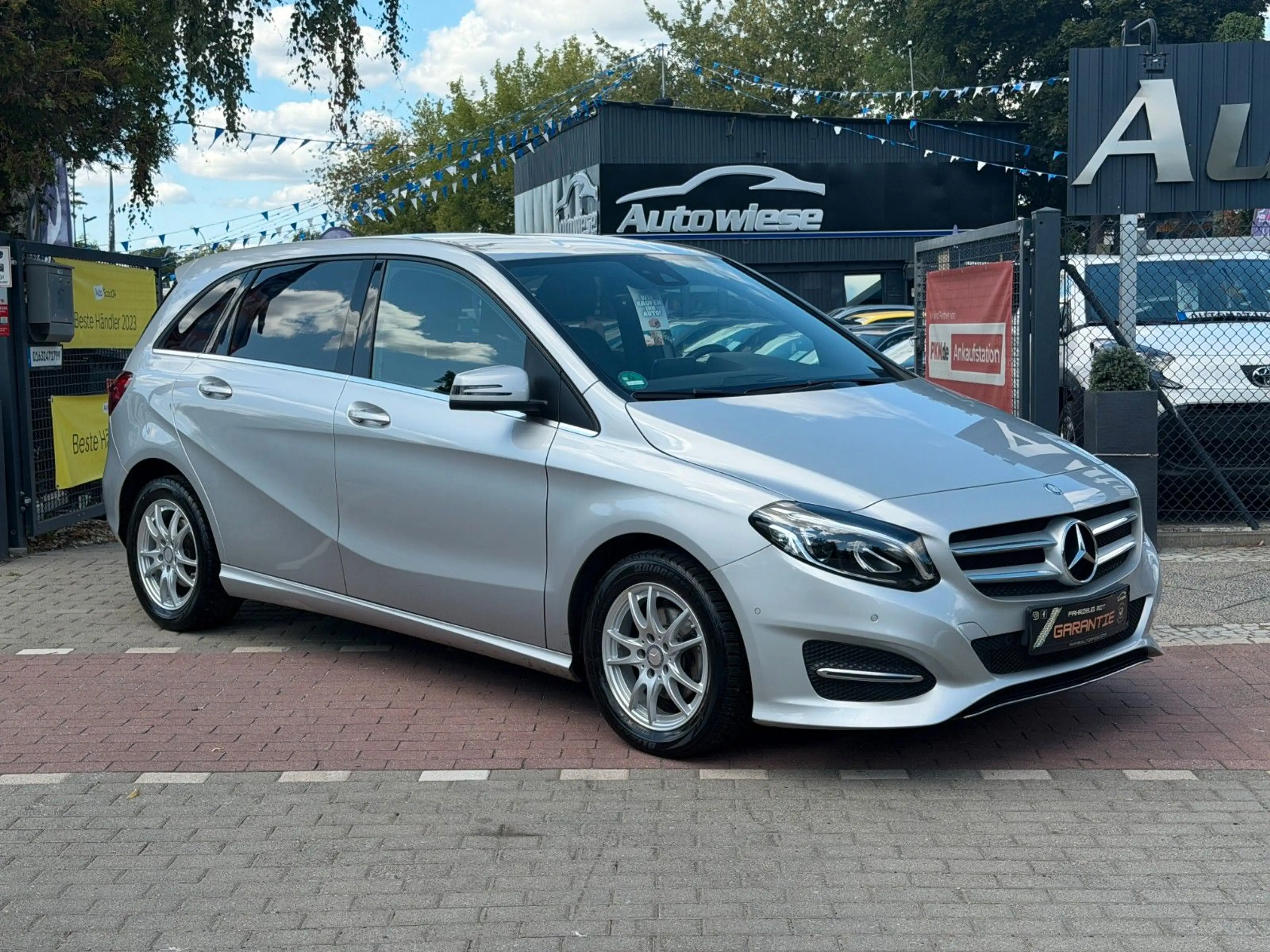 Mercedes-Benz B 180 CDI*Automatik*Navi*LED*PDC*Kamera*2.HD