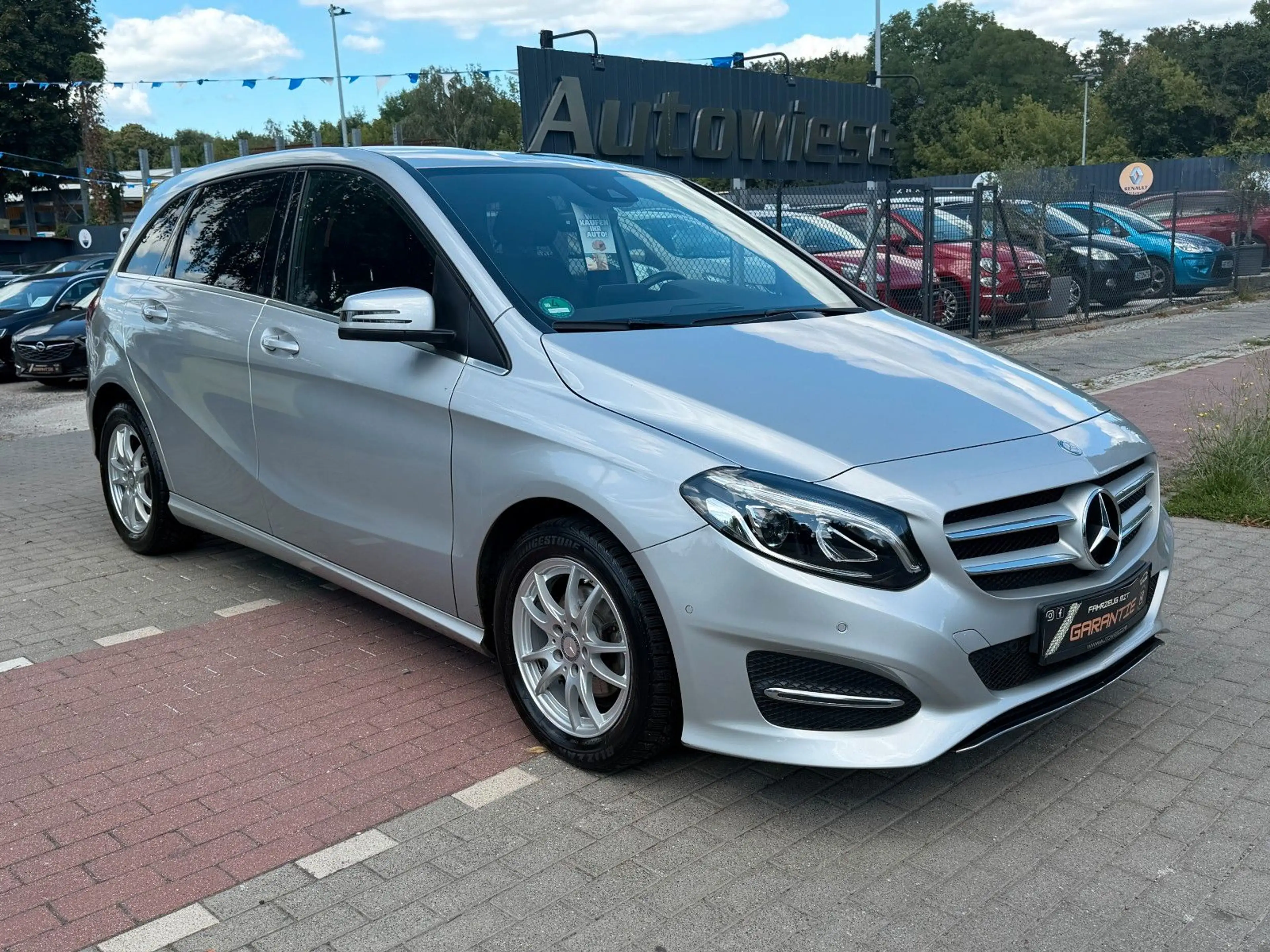 Mercedes-Benz B 180 CDI*Automatik*Navi*LED*PDC*Kamera*2.HD — photo 3