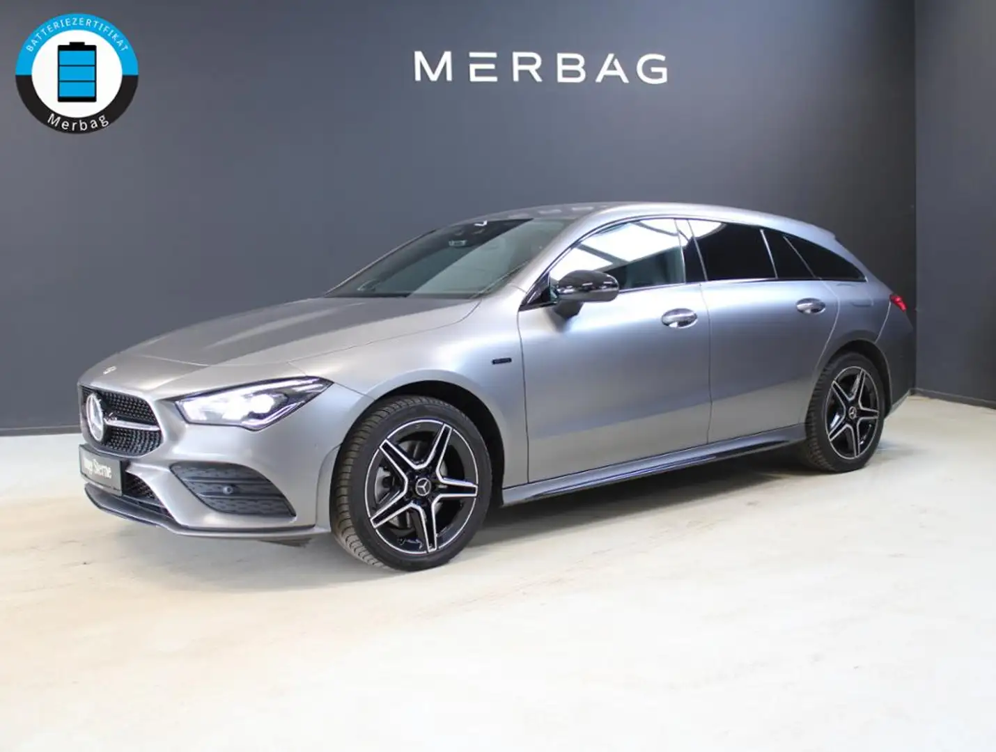 Mercedes-Benz CLA 250 e SB *AMG Night Edition GRAU MATT MAGNO Gris - 2