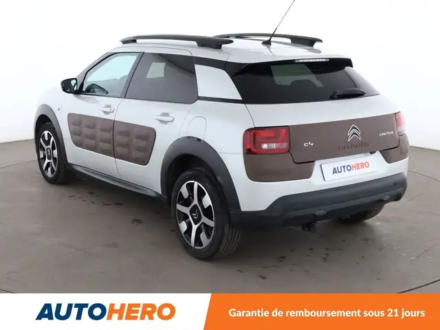 Citroen C4 Cactus view 4