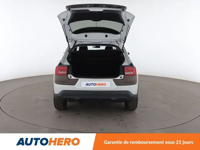 Citroen C4 Cactus view 16
