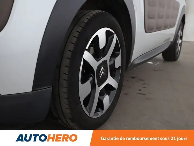 Citroen C4 Cactus view 27