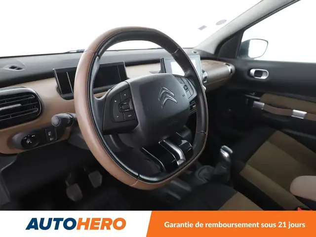 Citroen C4 Cactus view 11