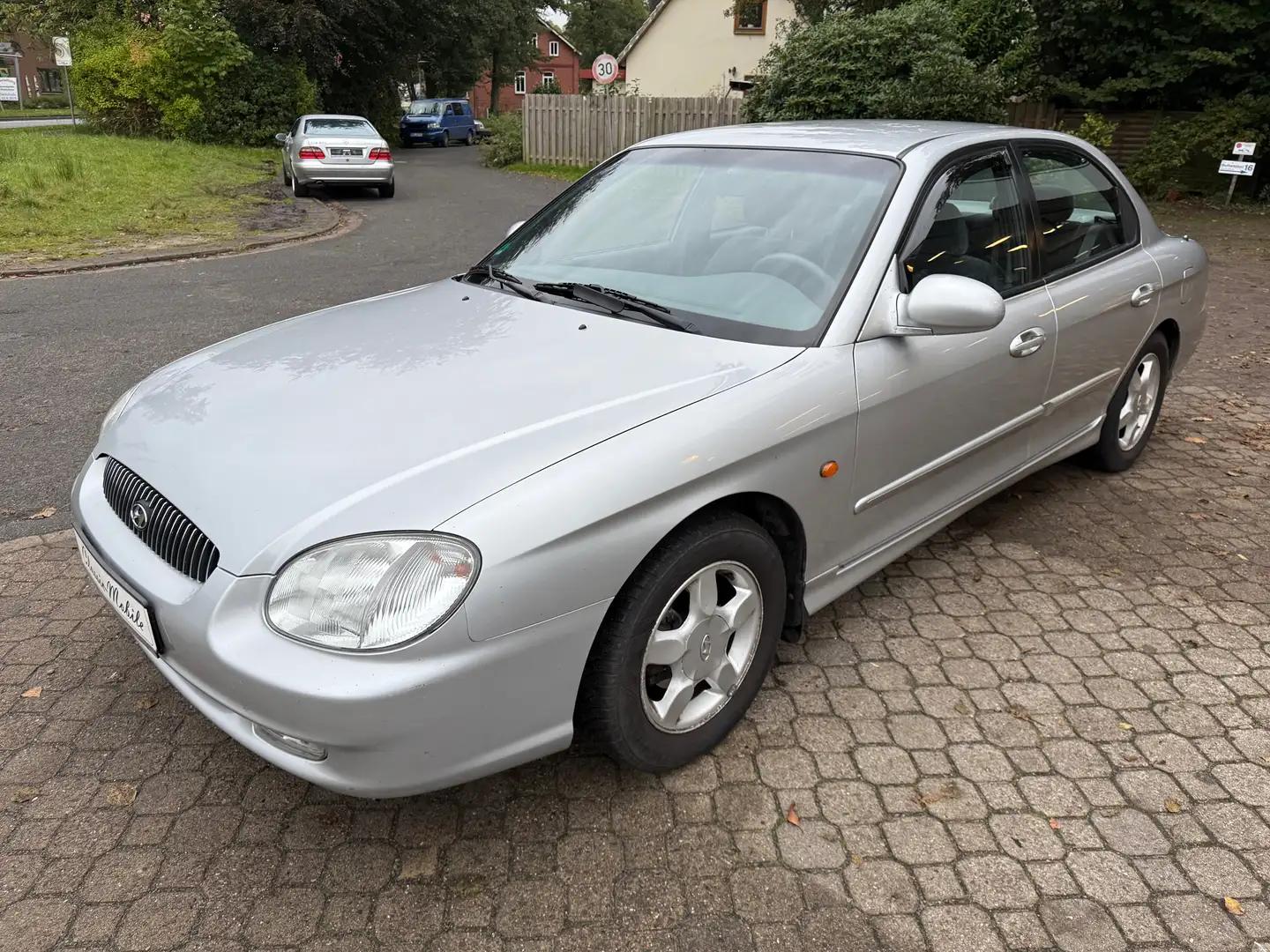 Hyundai SONATA 2.0i 16V GLS *HU 1/2027*Scheckheft*Klima*AHK* Ezüst - 2