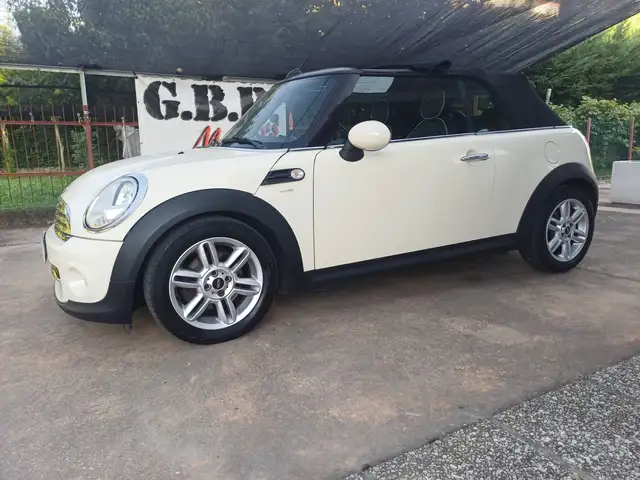 MINI Cooper D Cabrio Cabrio 2.0 automatica