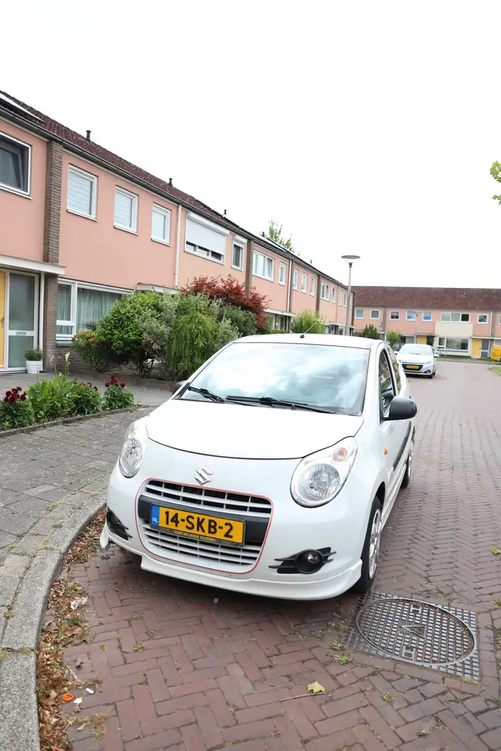 Suzuki Alto 1.0 Comfort Plus White - 1