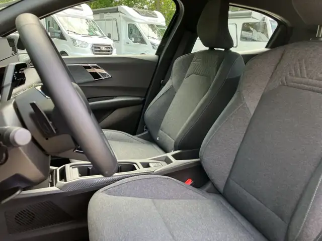 Renault Clio view 9