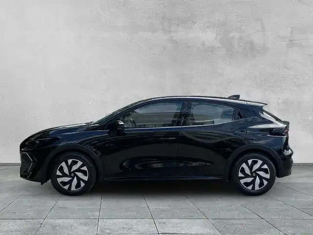 Renault Clio view 2