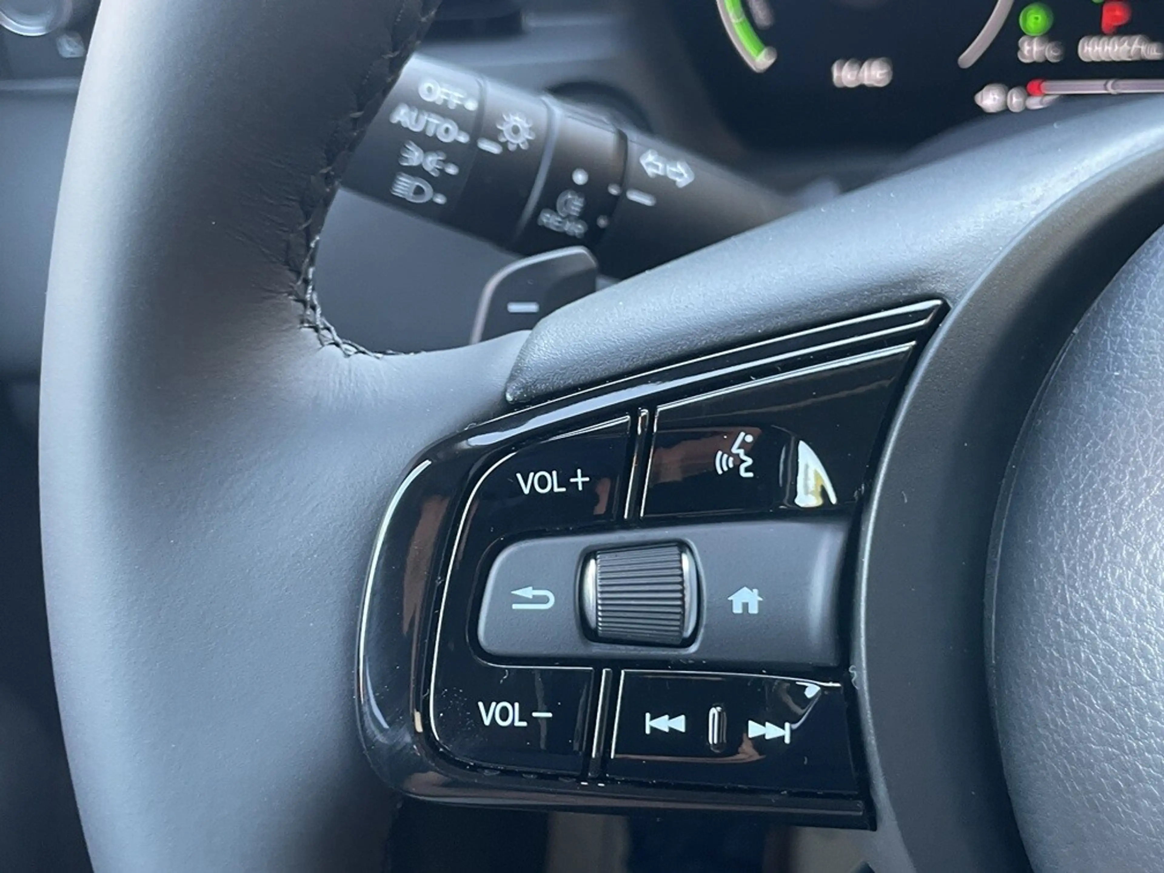 Honda HR-V 1,5 i-MMD Hybrid 2WD Elegance Aut. — photo 15
