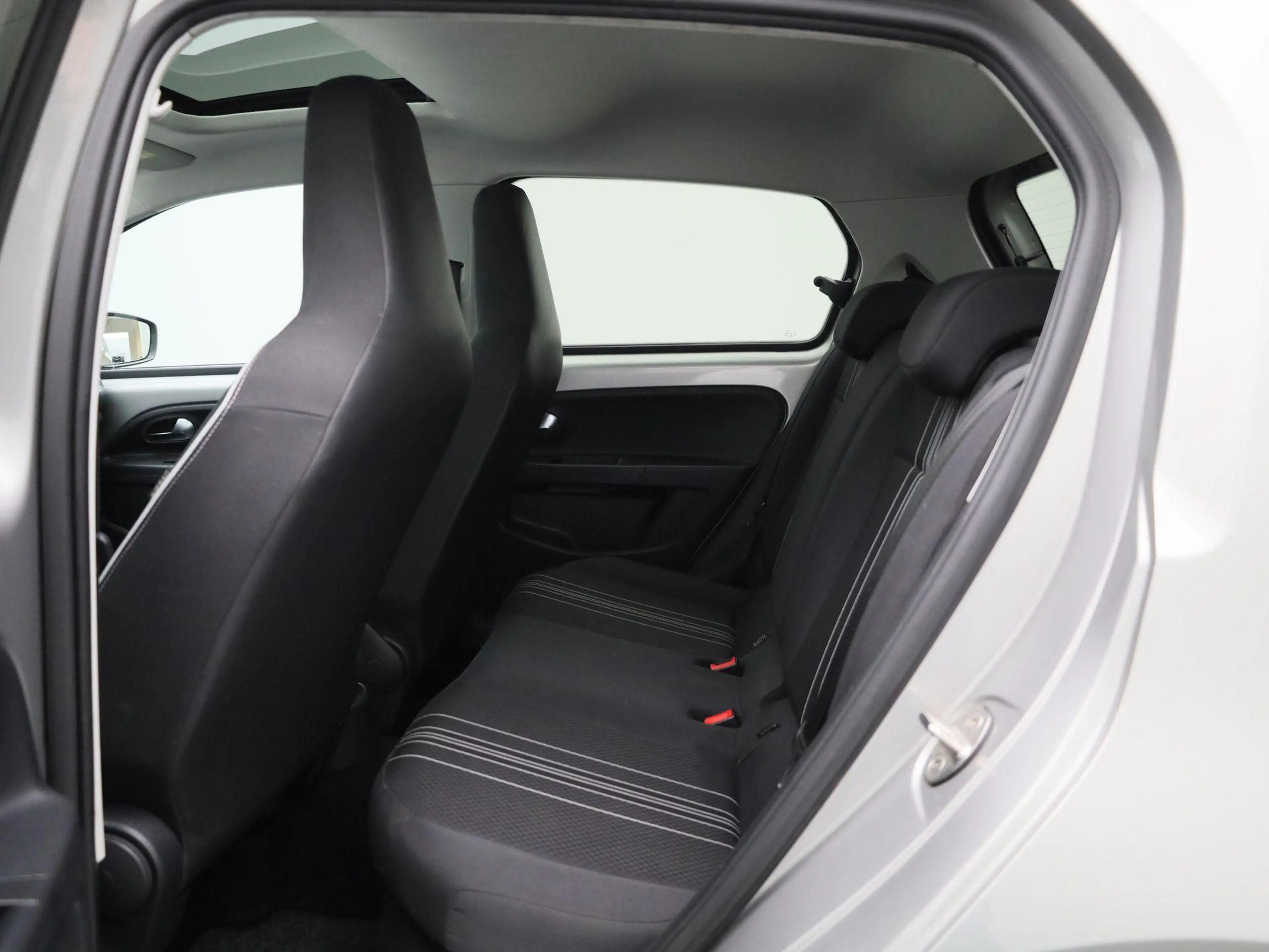 SEAT Mii 1.0 Sport Connect | Wordt Verwacht | Panoramadak | — photo 11