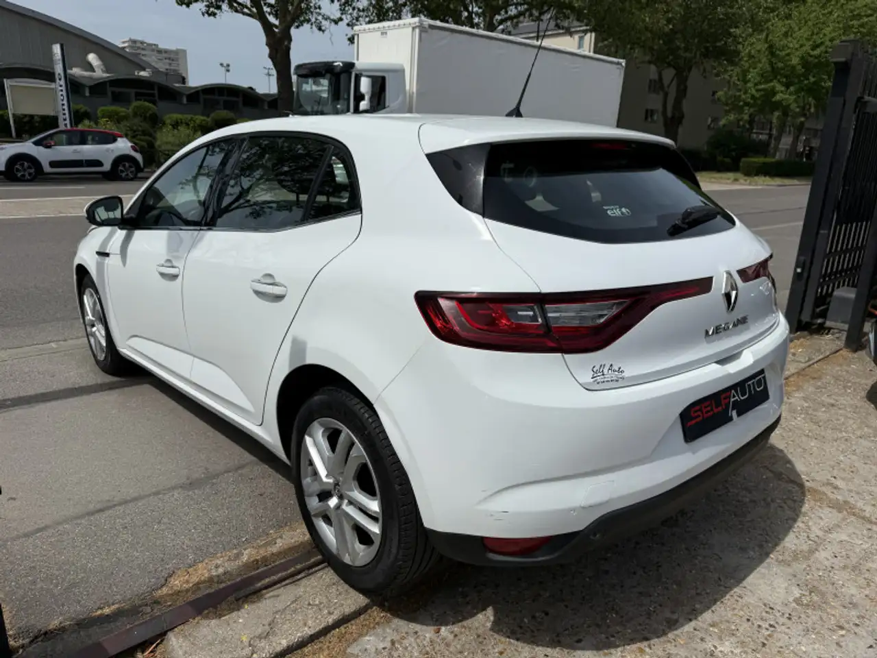 Renault Megane Berline — photo 13