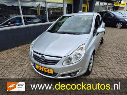 Opel Corsa 1.2-16V Enjoy/AIRCO