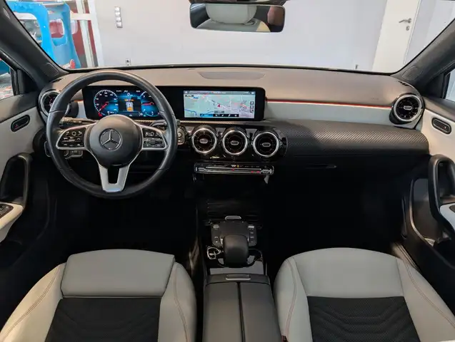 Mercedes-Benz A-Class view 13