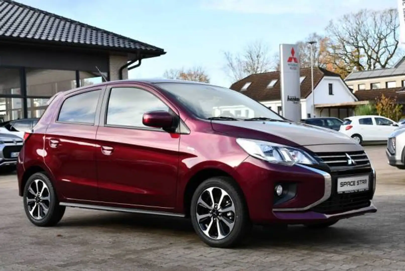 Mitsubishi Space Star 1.2 Select+ 5-Gang Rot - 1