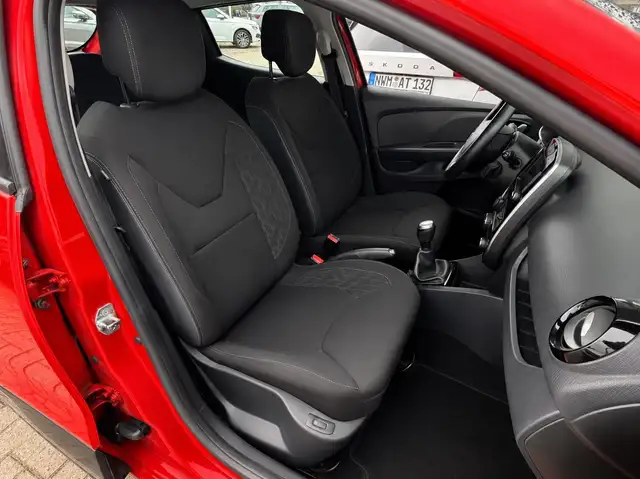 Renault Clio view 12