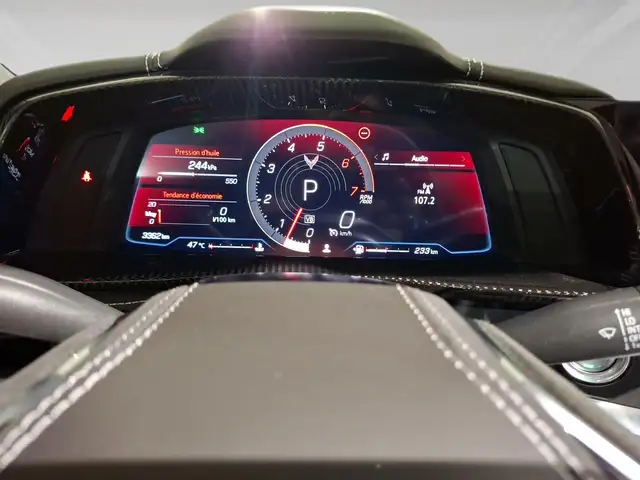 Chevrolet Corvette view 4