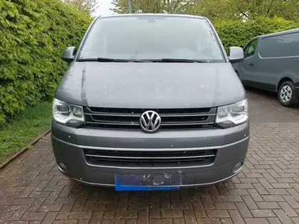 Annonce voiture d'occasion Volkswagen T5 Multivan - CARADIZE