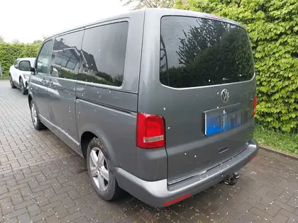 Annonce voiture d'occasion Volkswagen T5 Multivan - CARADIZE
