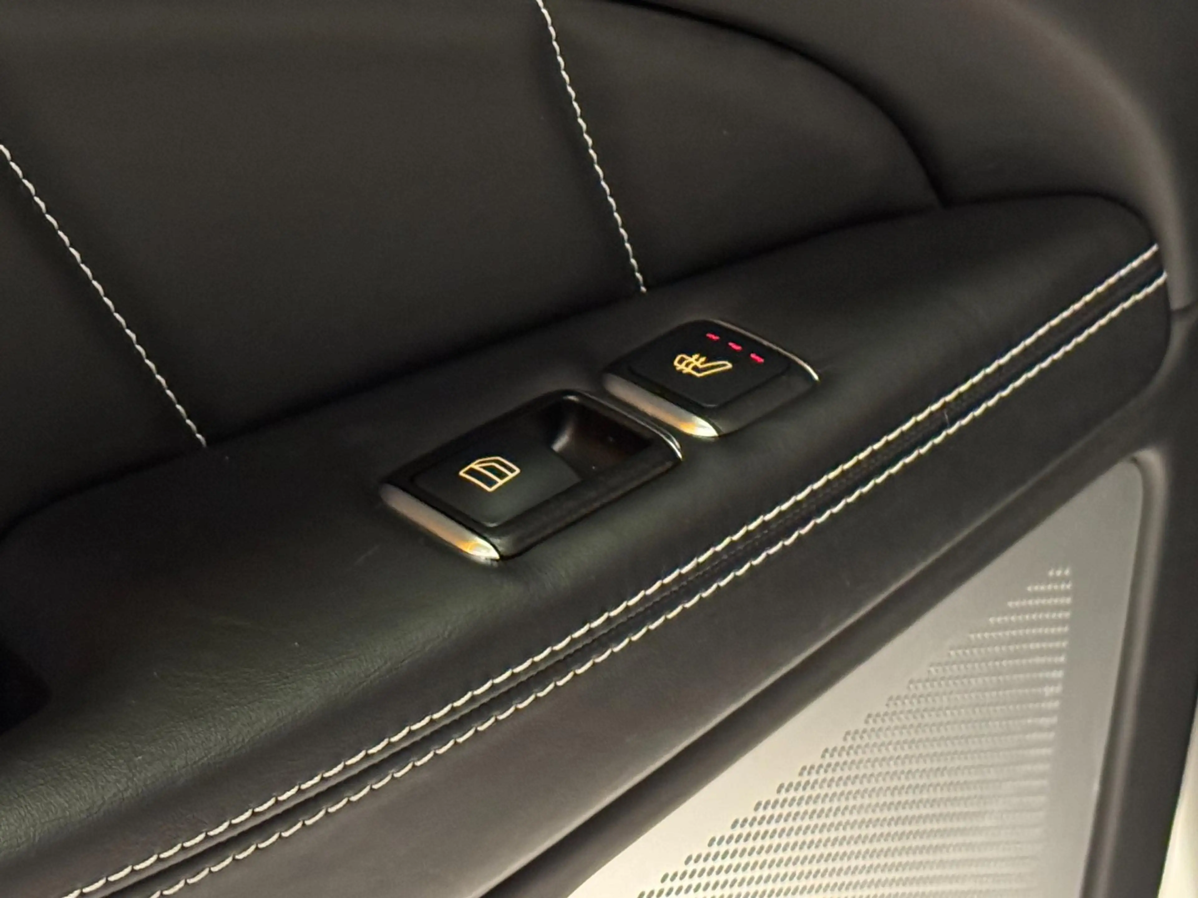 Mercedes-Benz CLS 63 AMG S 4Matic Aut Schuifdak B&O — photo 42