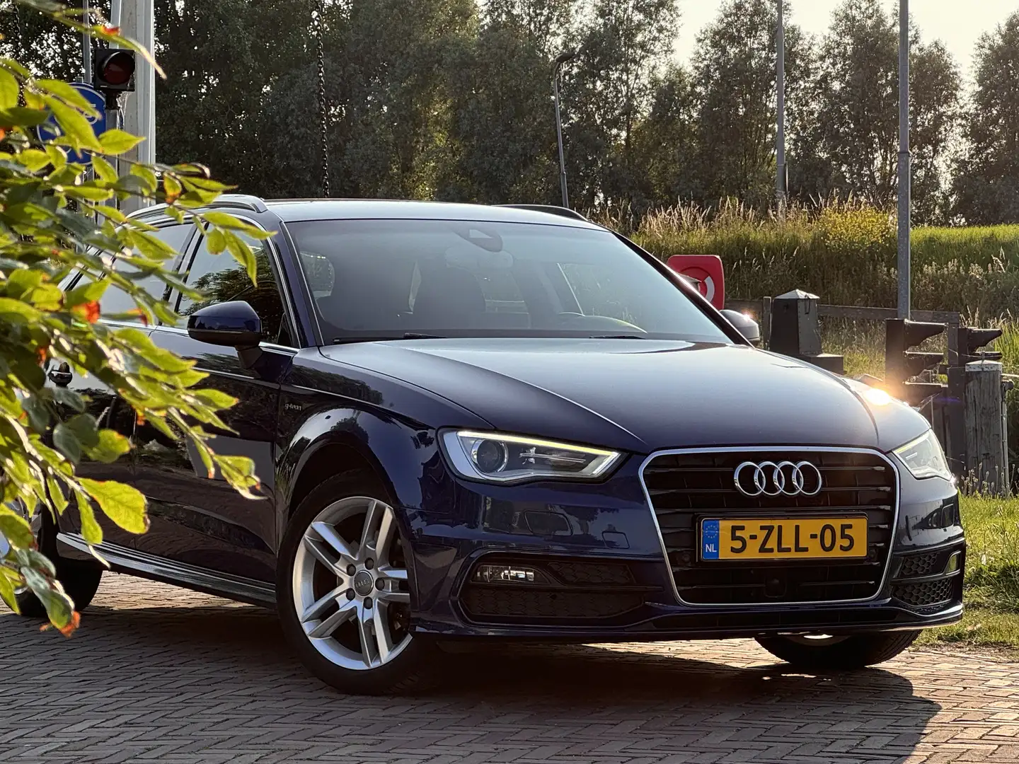 Audi A3 1.4 TFSI cylinder on demand Limousine S tronic lin - 1