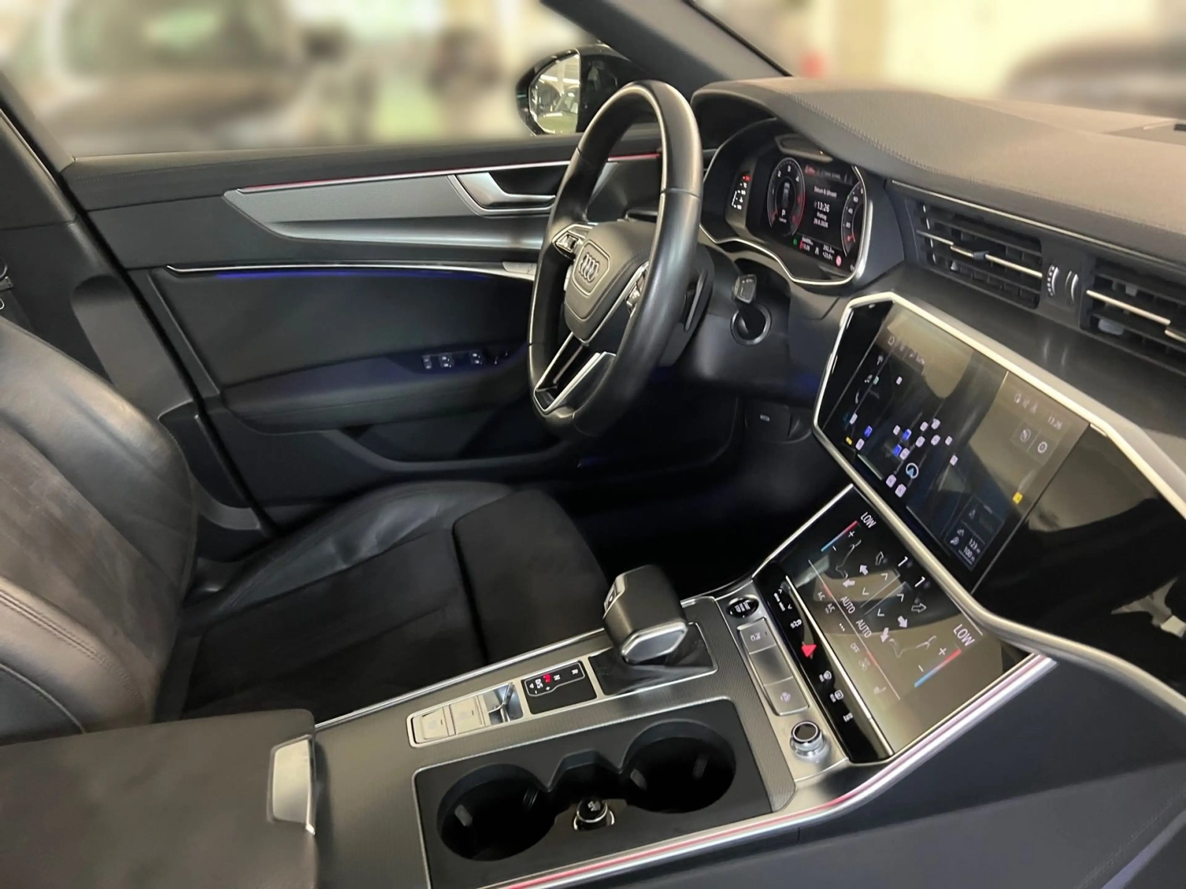 Audi A6 allroad 50 TDI tiptronic VirtualCockp — photo 12