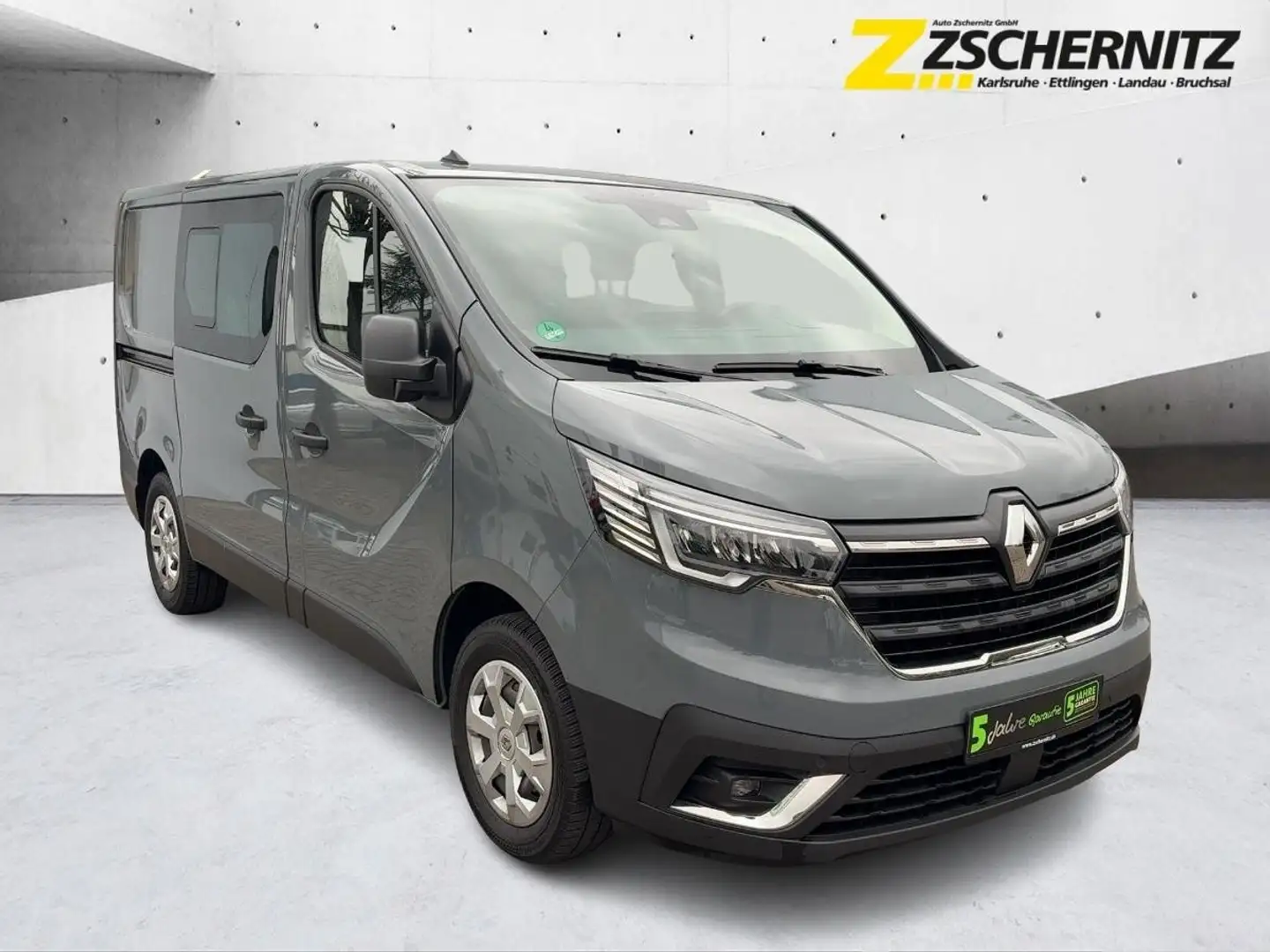 Renault Trafic Kasten 2.0 BLUE dCi 150 L1H1DoKa 3.0t Doka Grau - 2