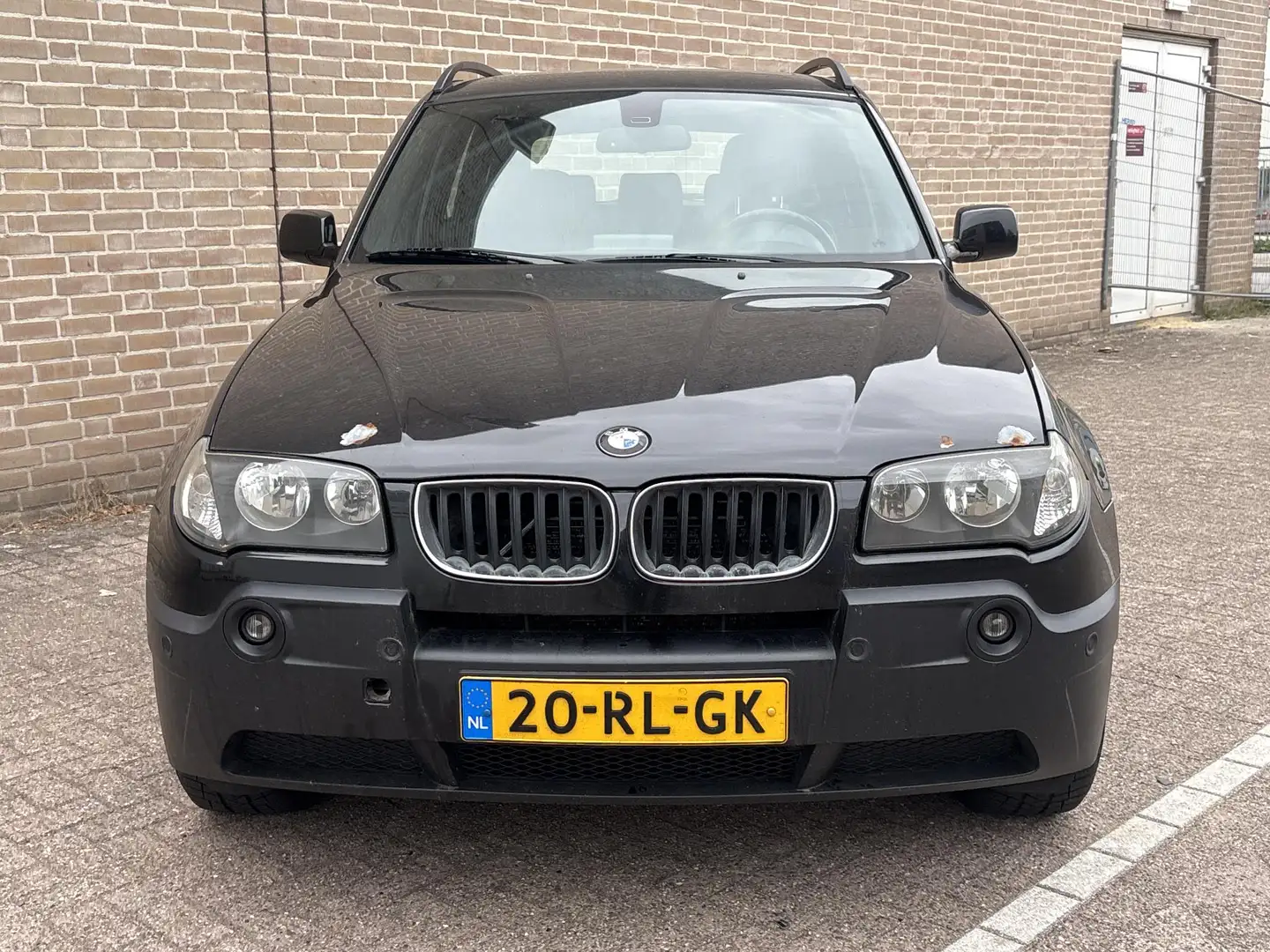 BMW X3 2.0d Executive LEDER | PANO | NAVI | Negru - 2