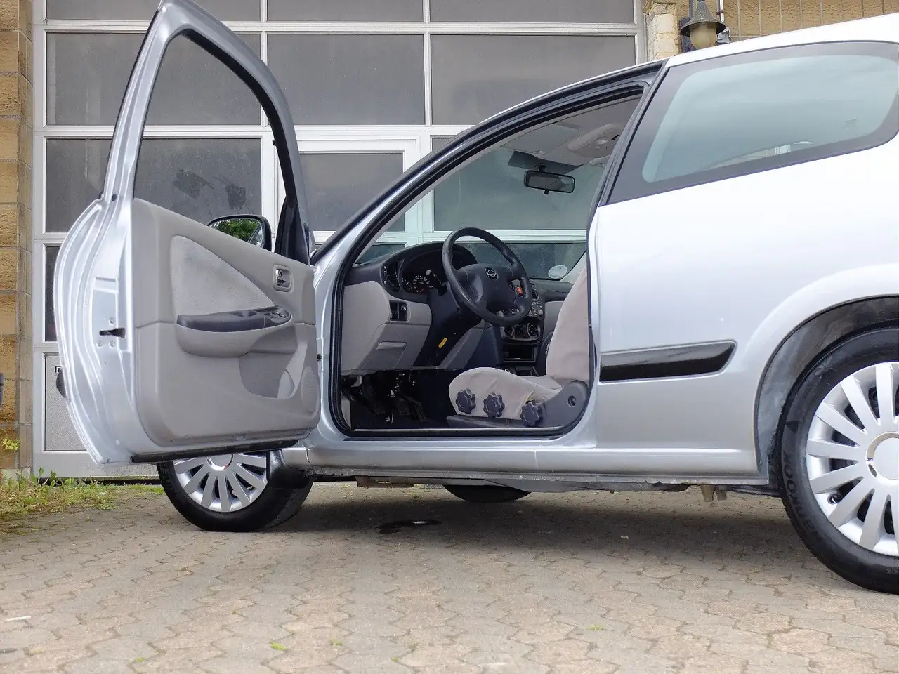 Nissan Almera Comfort 1.5I - 2.Hd. - Klima - 88Tkm -, foto 3