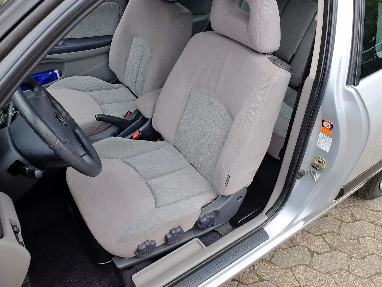Nissan Almera Comfort 1.5I - 2.Hd. - Klima - 88Tkm -, foto 6