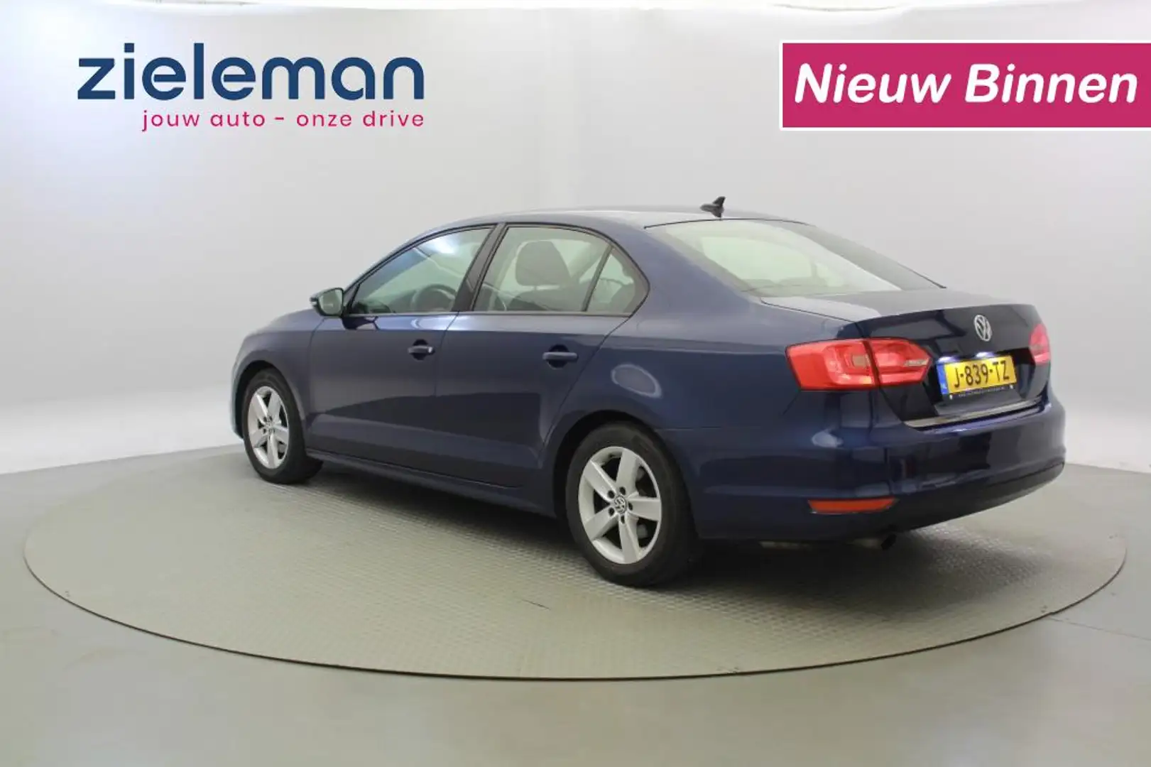 Volkswagen Golf 1.2 TSI Comfortline - Navi, Airco Blauw - 2